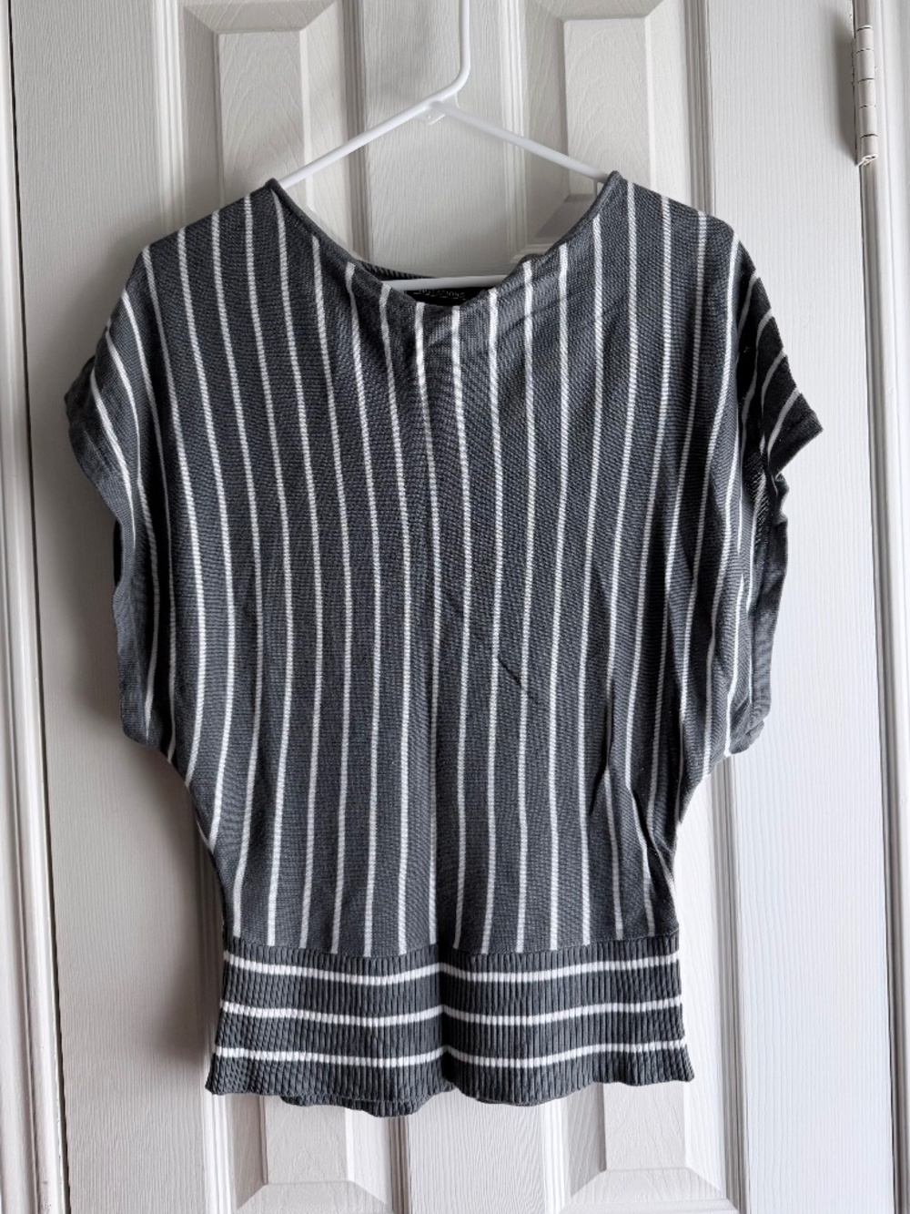Notations Women's Size SmallGrey and White Striped Top Wide Sleeves Work Casual